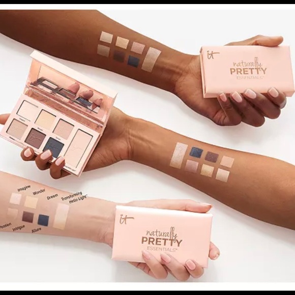 🚨LAST ONE FOREVER🚨 It COSMETICS Naturally Pretty Essentials New - Picture 2 of 7